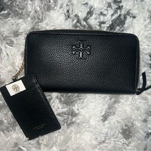 Tory Burch Thea wallet with detachable ID case